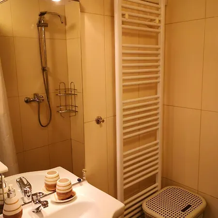 Bistrik 1 Apartment